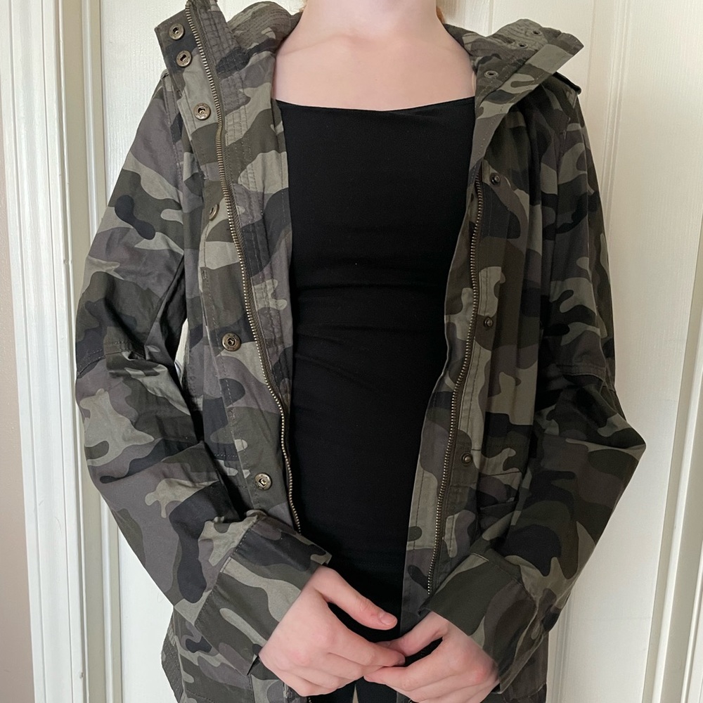 Camo trench jacket, excellent condition